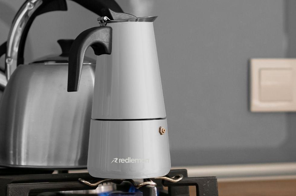 ¿Cómo Usar y Hacer Café una Cafetera Italiana por Primera Vez?