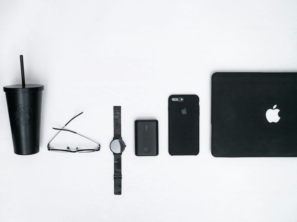 black iphone 5 beside black iphone 5