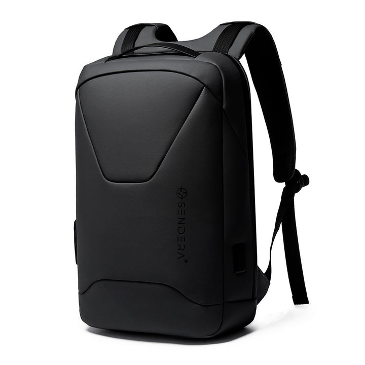 Mochila Sendera negra de 21 L para laptop con frente angular y correas acolchadas