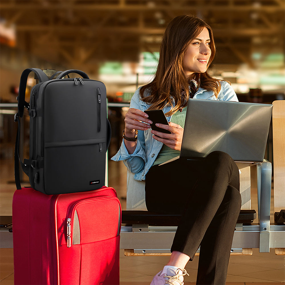 Mochila para Laptop Antirrobo Extra Grande con Puerto USB Redlemon Technology México