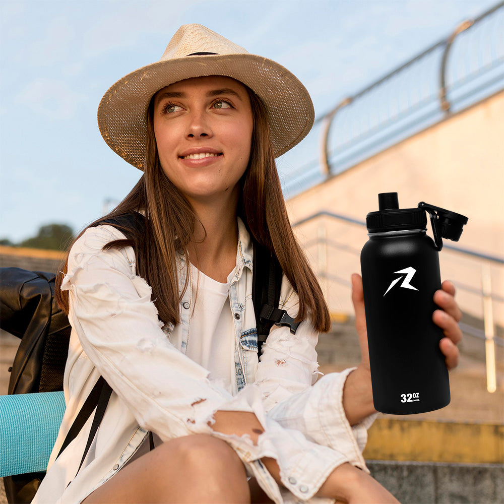 Termo de Acero Inoxidable de 940 ml con Doble Pared — contenido y accesorios