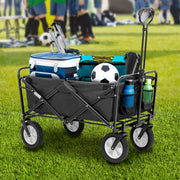 Carrito HIKEO cargado con hieleras y equipo deportivo en un parque