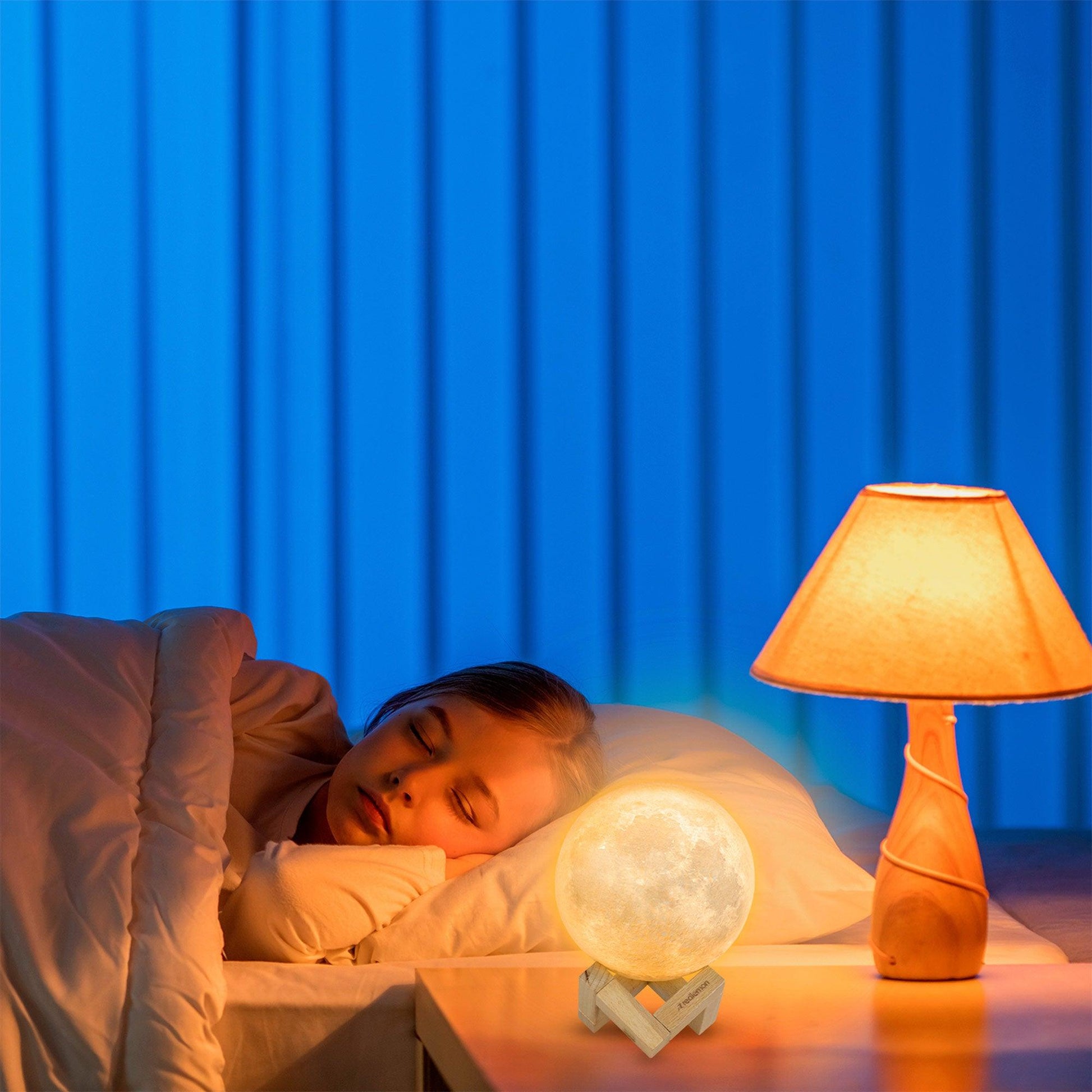 Lámpara de Luna en Impresión 3D(12cm) con 2 Colores LED - Redlemon