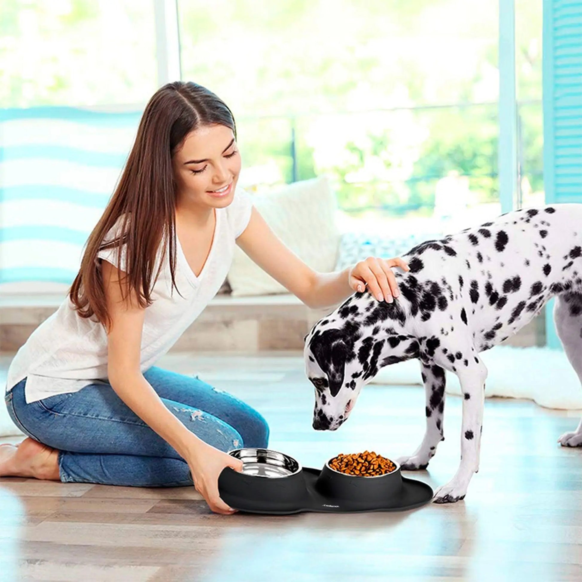 Plato para Perro Con 2 Tazones y Tapete de Silicón - Redlemon